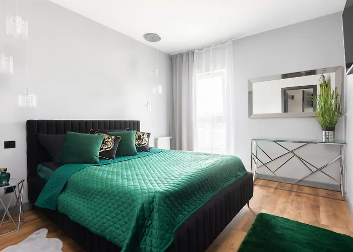 Victoria Apartment